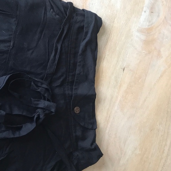 Buddha Crops - One Size Fits All. - Picture 11 of 12